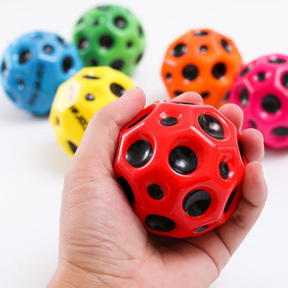 Balle Lunaire Antistress à Rebond Lent | Mousse Douce et Déformable – Pour Enfants et Adultes